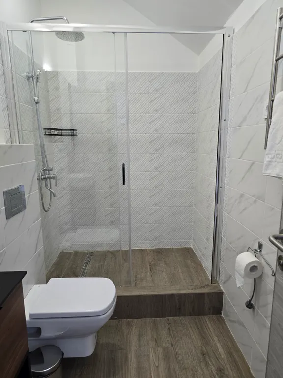 Апартаменты на берегу озера Еловое