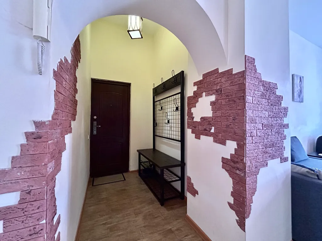 Двухкомнатная квартира в центре до 6-и персон