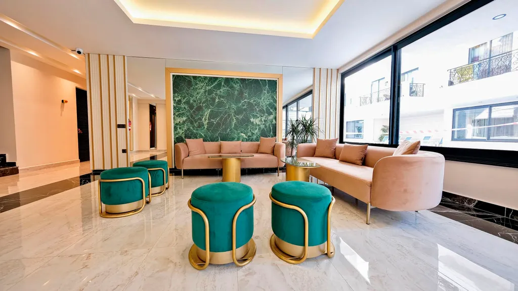 SA Apartments, Luxury 2BD Duplex