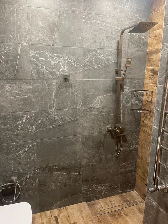 Шикарный дом в центре с бассейном