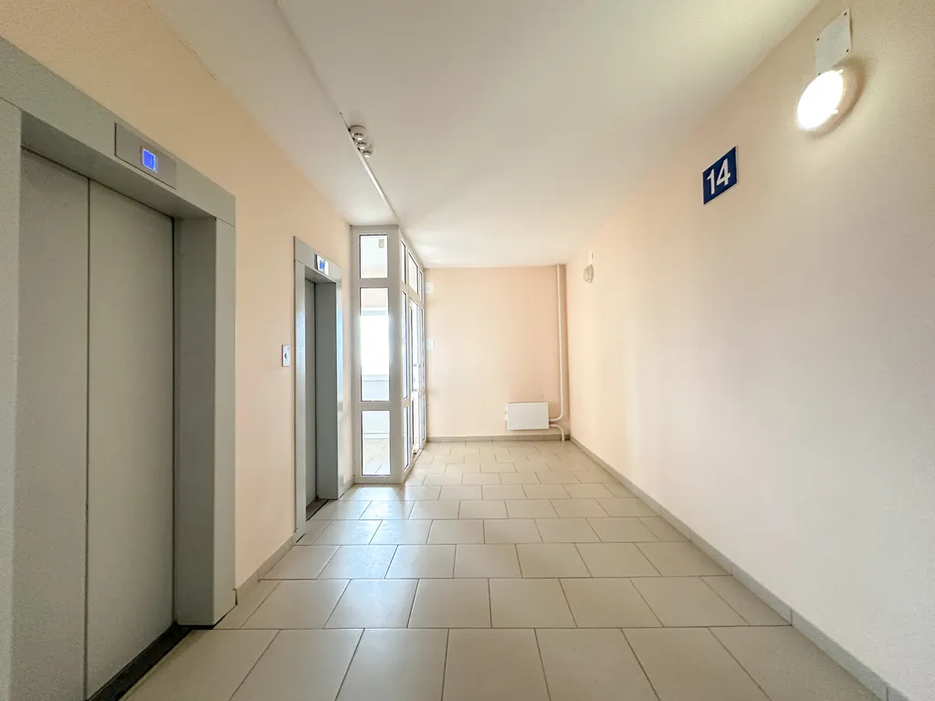 Просторная и стильная квартира у новой набережной