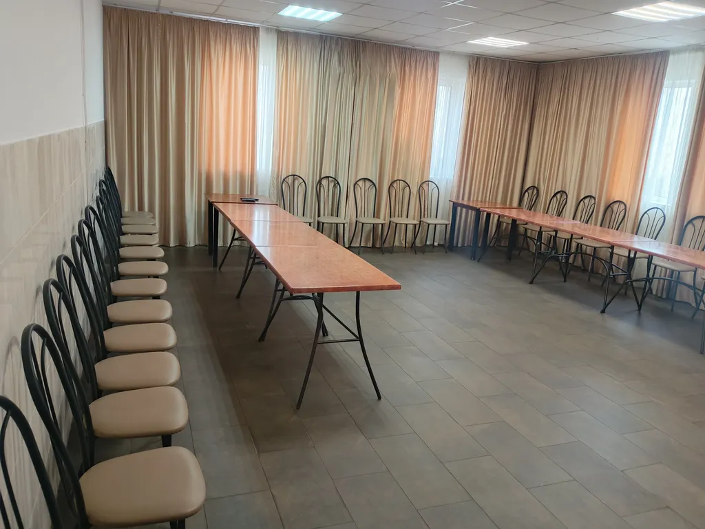 Большой 2х этажный  вместительный дом 270кв.м