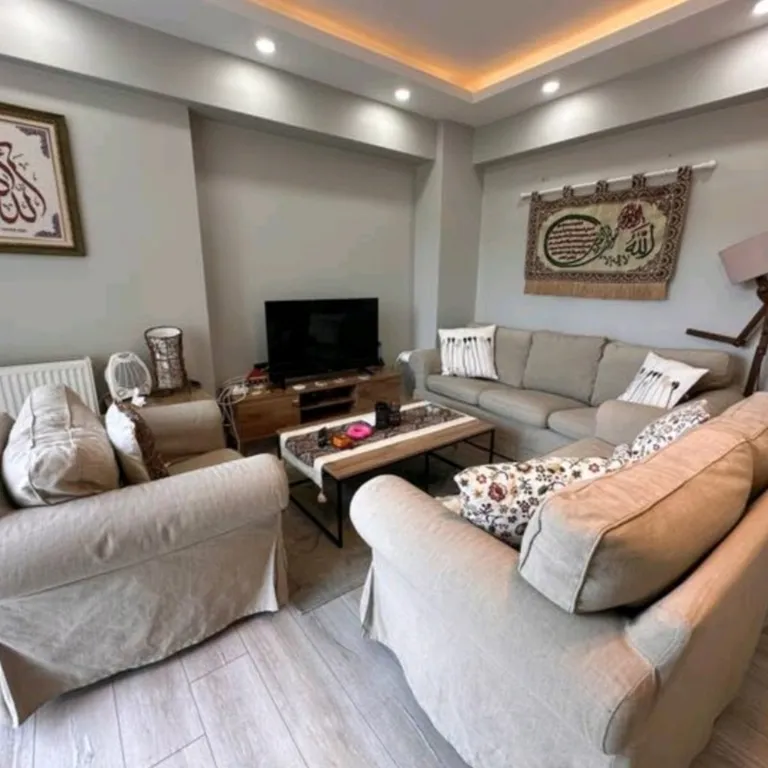 Tüyap fuar alanı yakını güvenlikli villa tipi konforlu,