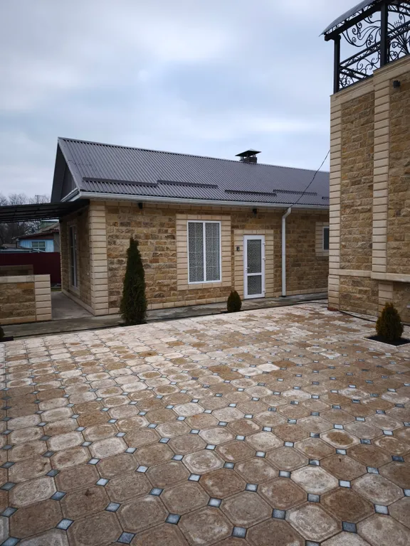 Новый дом с видом на горы