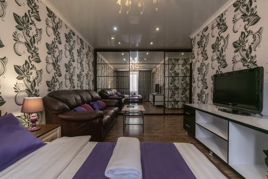 Шикарная квартира с дорогой мебелью