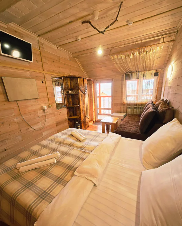 Уютная комната с собственной ванной комнатой