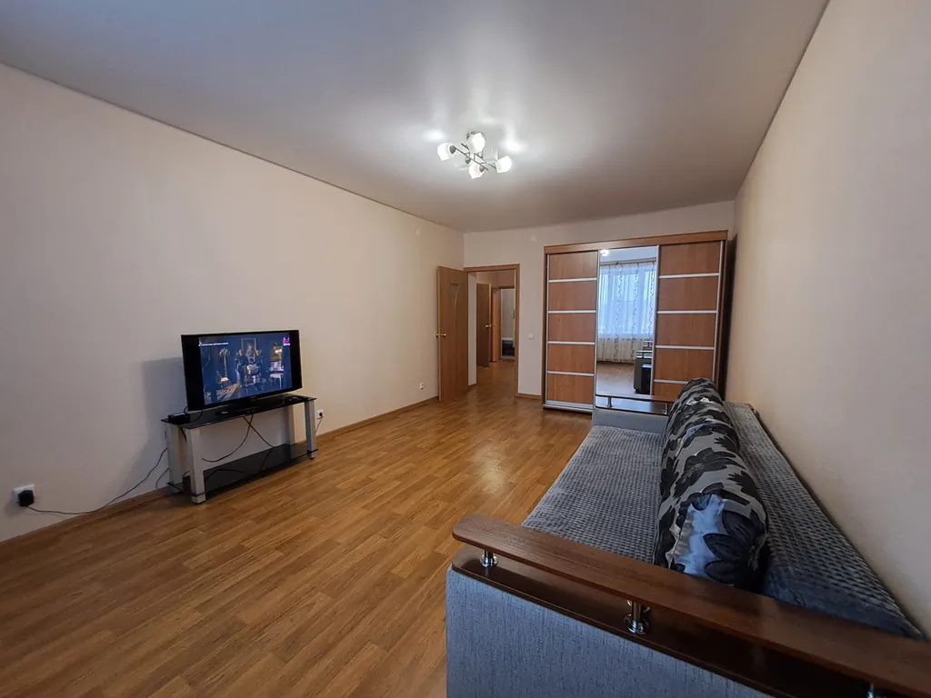 2-комнатная Квартира — аренда посуточно в Югорск