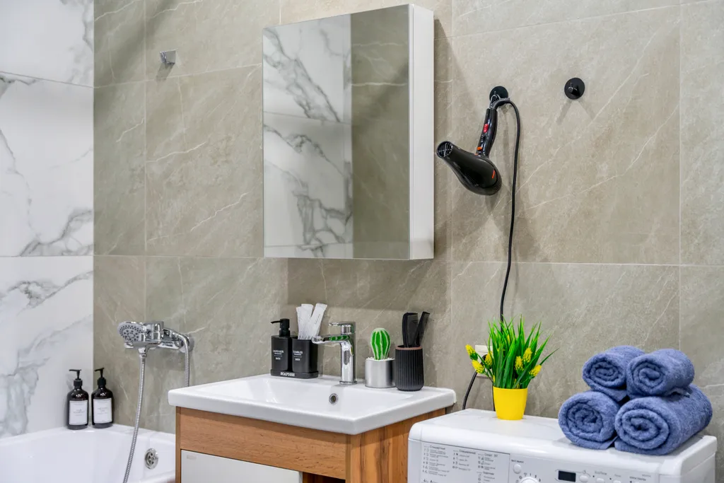 Новая евродвушка в самом центре, современный дом