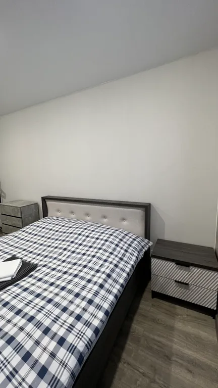 Трехкомнатная квартира с хорошим ремонтом и видом