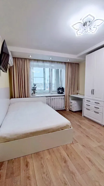 Уютная двухкомнатная квартира семейного типа в центре Белокурихи