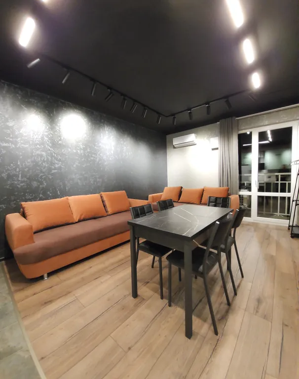 3-комнатная Ламба у озера в центре