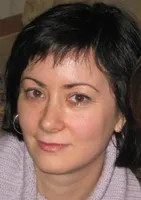 Анна Холод