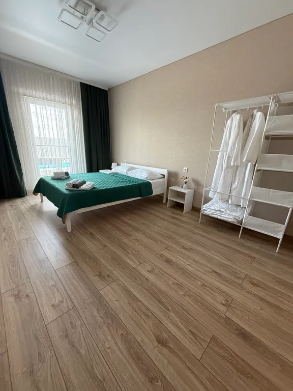 Новый дом с подогреваемым бассейном