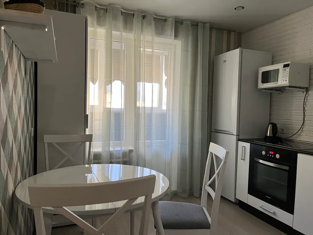 Чудесные апартаменты возле УГНТУ и стадиона Нефтяник в Черниковке