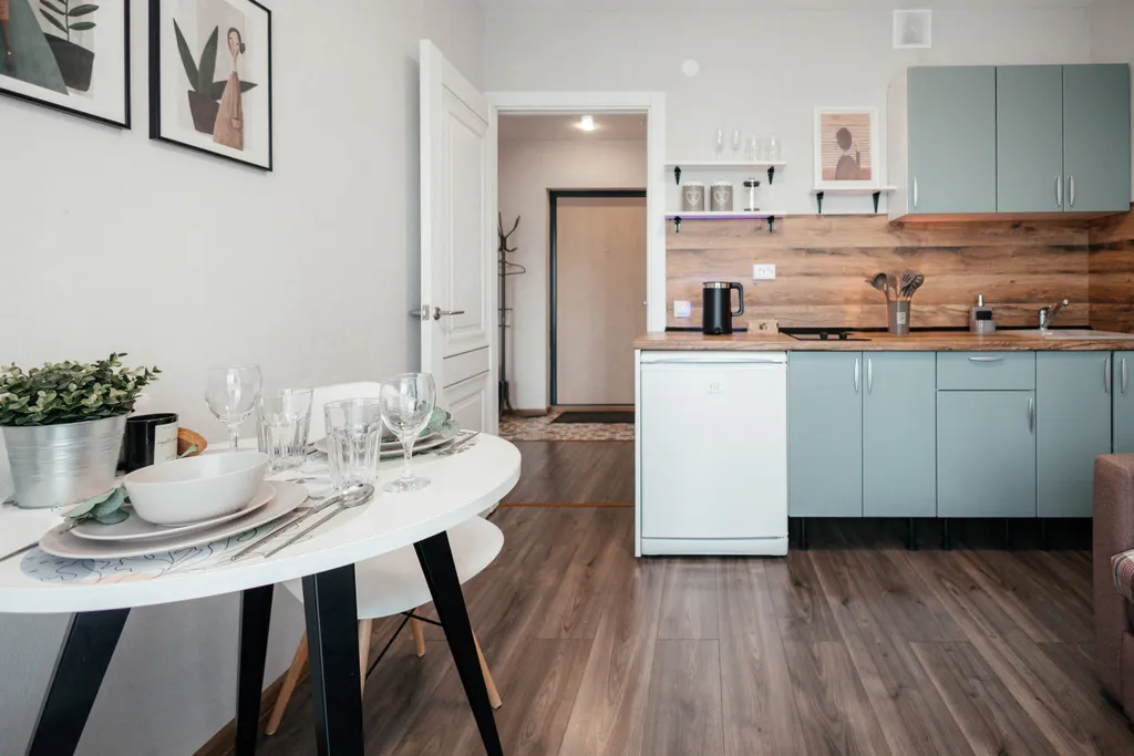 1-я квартира рядом с зоопарком и набережной