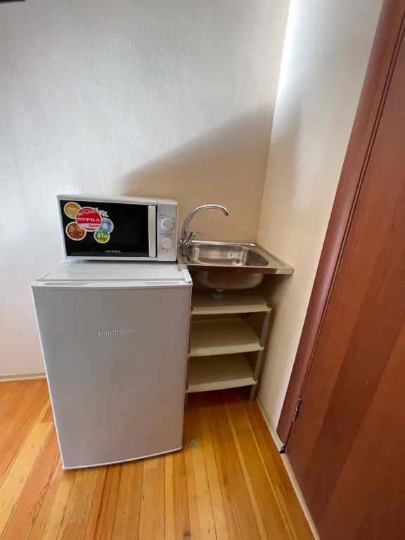 Квартира Номера на Пляже, квартира - студия с кухней 147/4, до берега 40 метров — Ейск