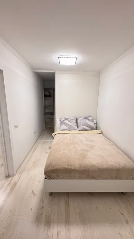 Квартира Современная светлая 2к квартира в самом центре (Площадь Победы) — Калининград