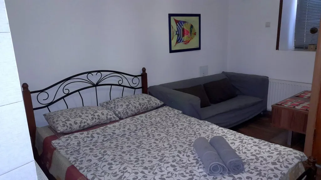 Квартира Комната — аренда посуточно в Ейск