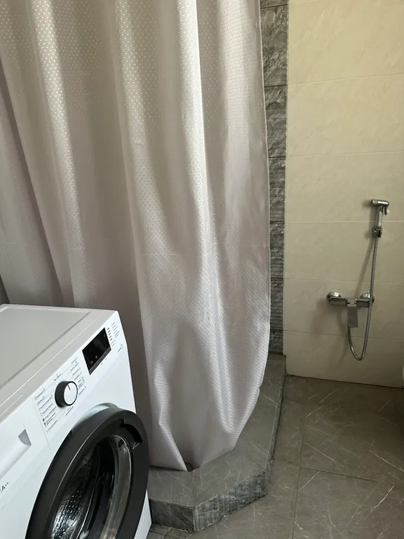 Коттедж у берега