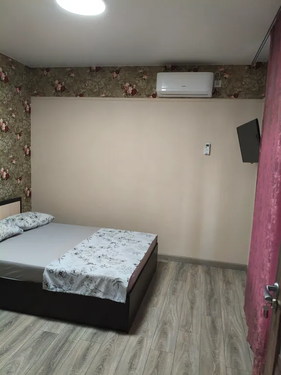 Полдома с отдельным входом