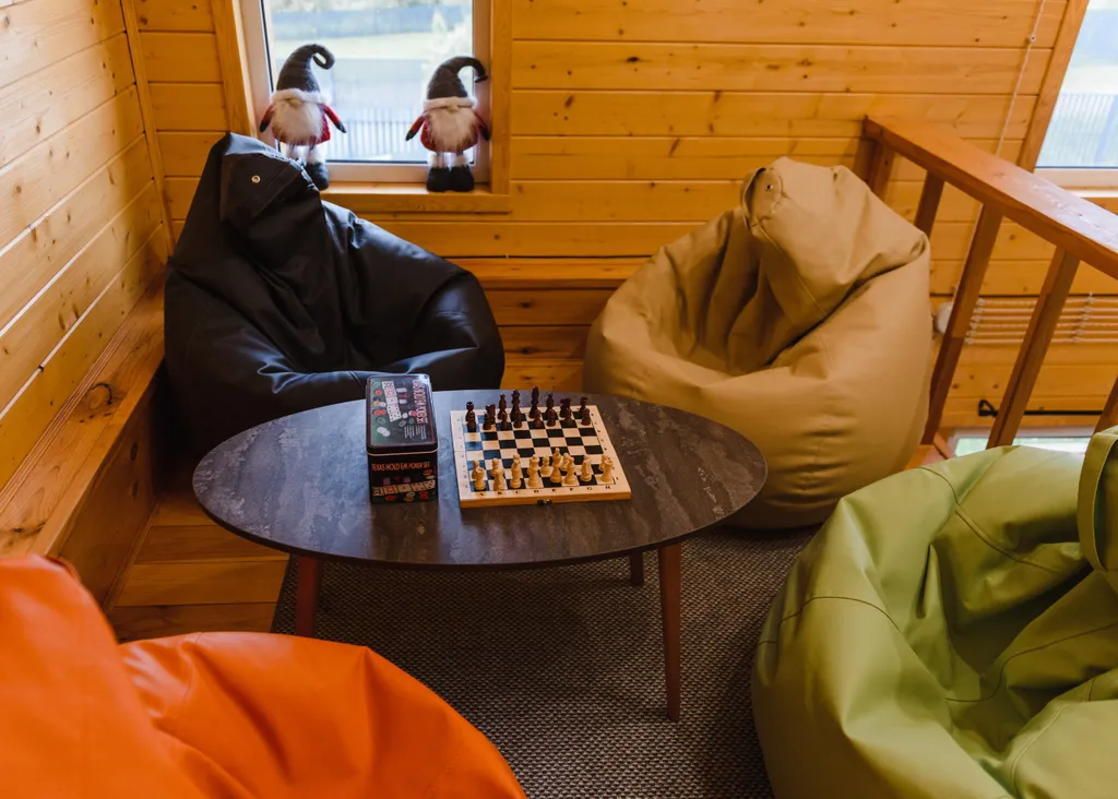 Коттедж с сауной для семейного отдыха в стиле барнхаус