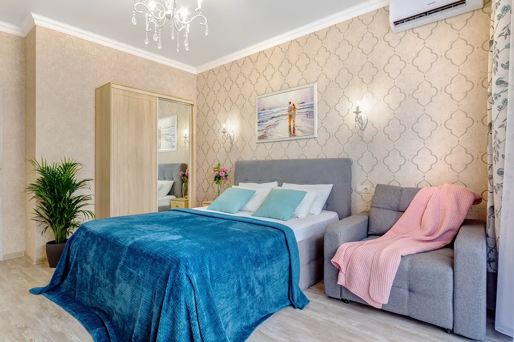 Квартира Апартаменты на набережной (2 комнаты, 56 кв.м) — Геленджик