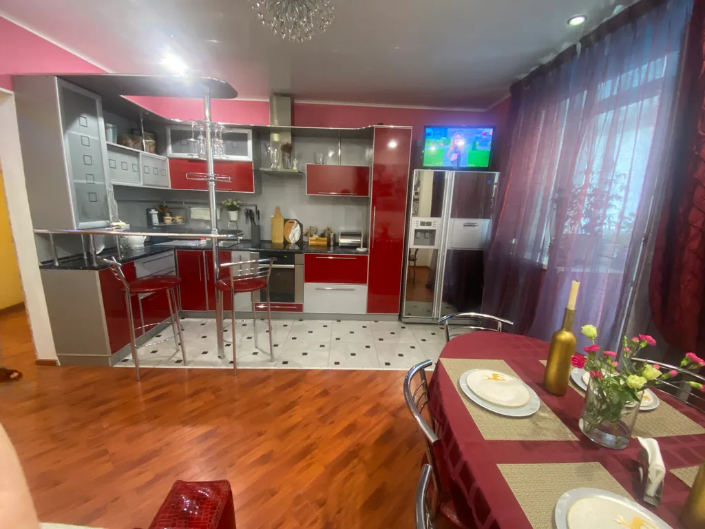 Квартира в новом доме около парка победы