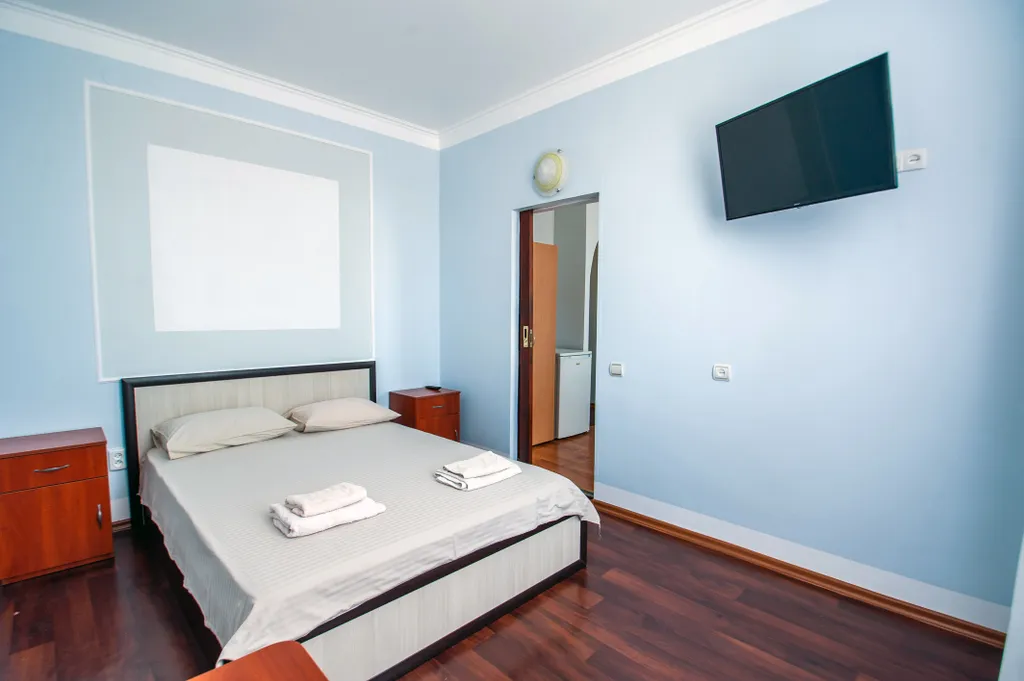 Квартира Комната — аренда посуточно в Береговое (Феодосия)