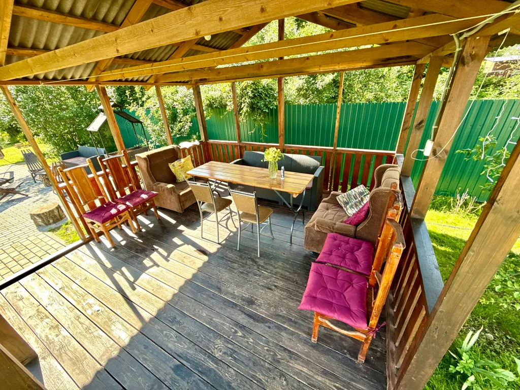 Коттедж Саввушка с видом на монастырь