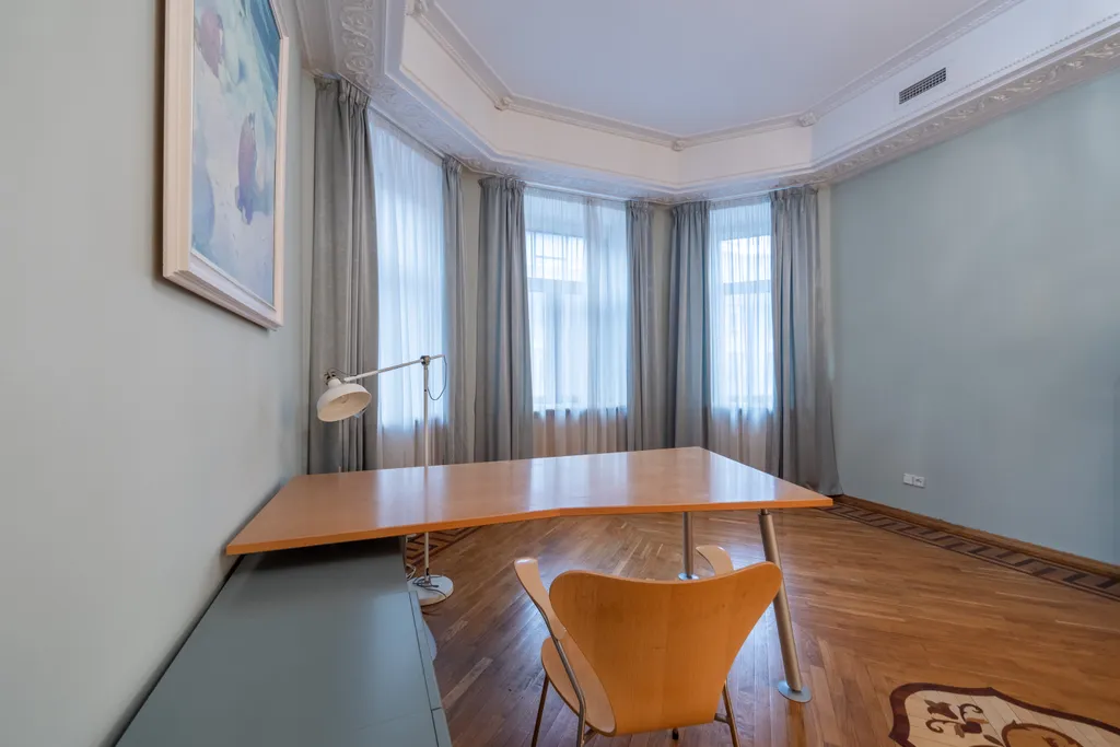 Апартамент на Петроградской стороне