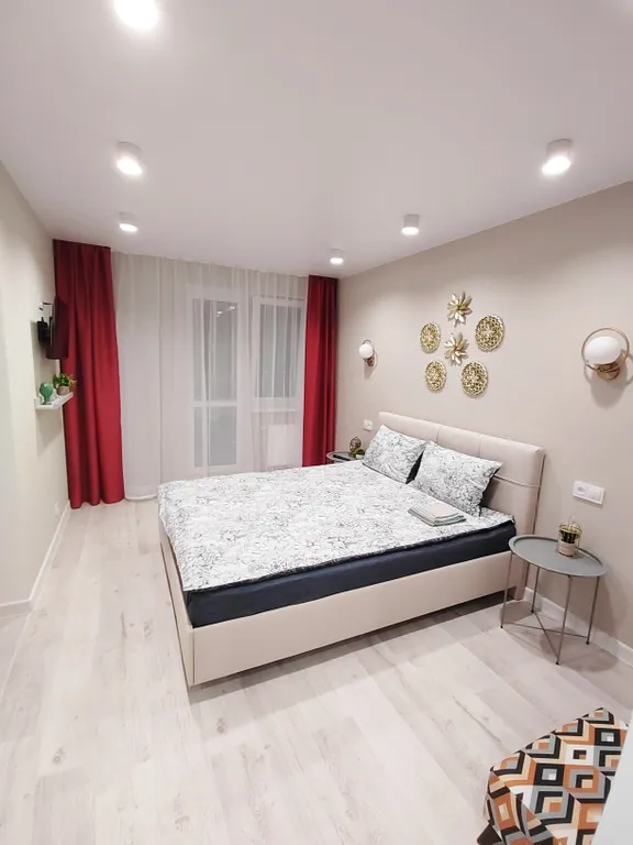 Стильная и уютная квартира — аренда посуточно в Батино