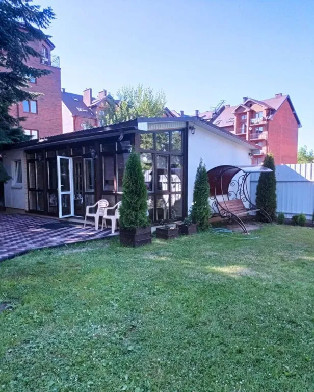 Коттедж Гостевой дом на первой линии у моря — аренда посуточно в Пионерский