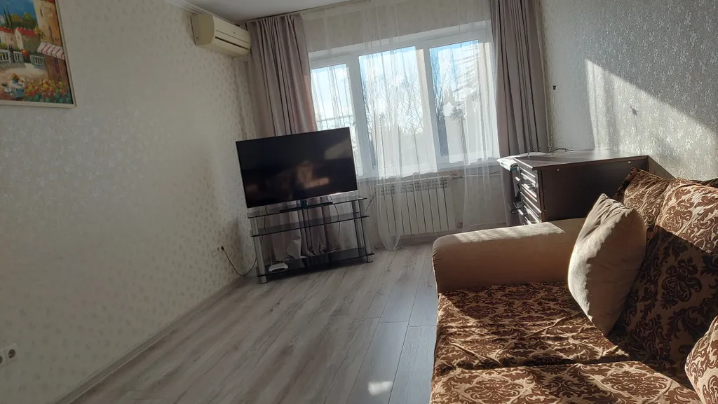 Квартира Просторная 2-комнатная квартира — Лазаревское