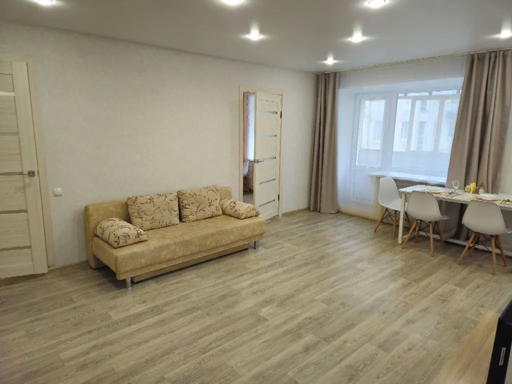 Уютная и чистая евродвушка у ж/д вокзала