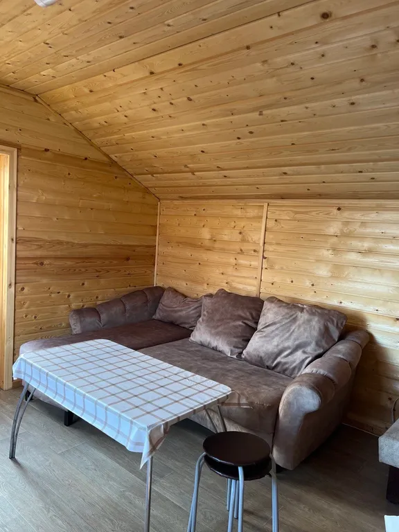 Дом с баней у озера