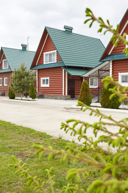 Коттедж Дом с двумя спальнями за городом — аренда посуточно в Пермь