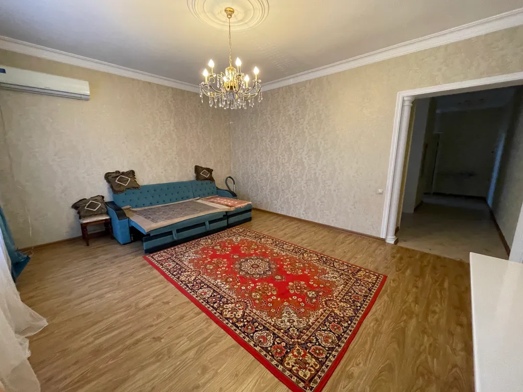 Квартира Большая квартира в центре — Махачкала