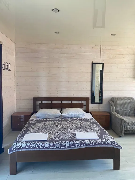 Коттедж 1-комнатный Дом — Кучугуры