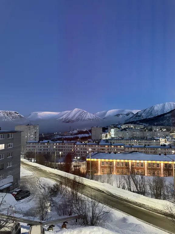 Квартира с шикарным видом на озеро и горы