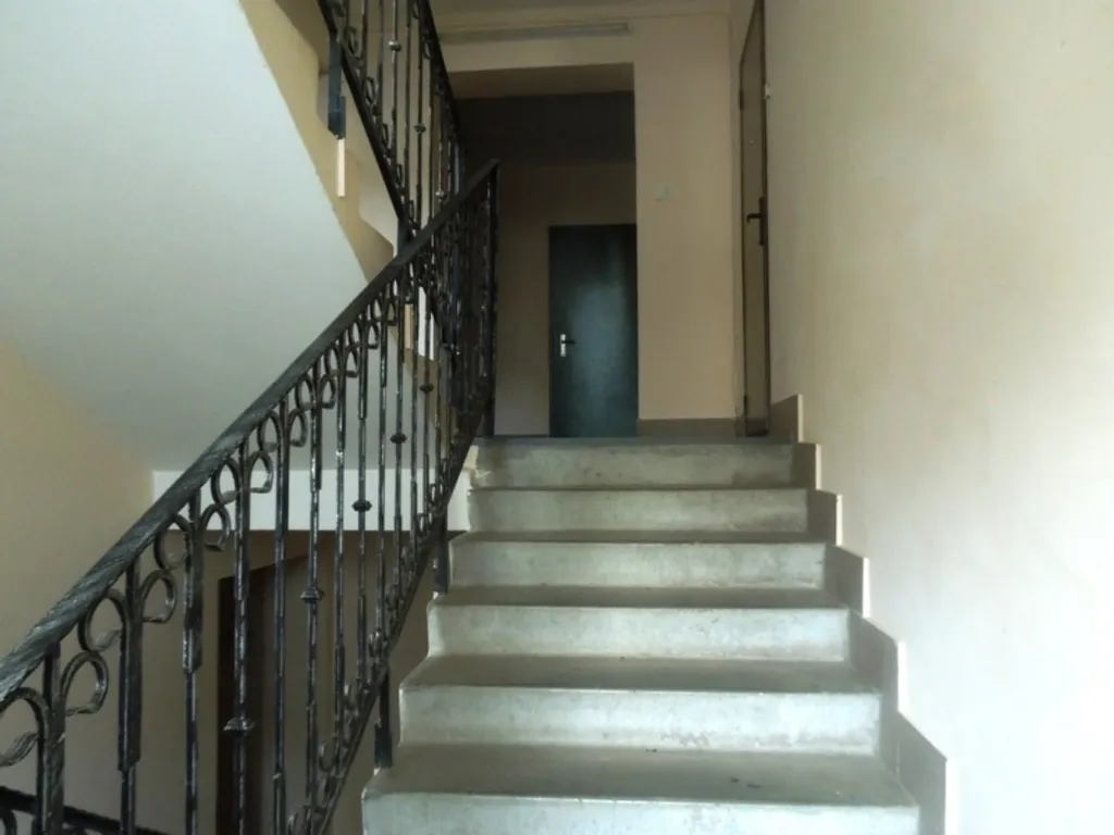 Большая квартира в самом центре города на площади