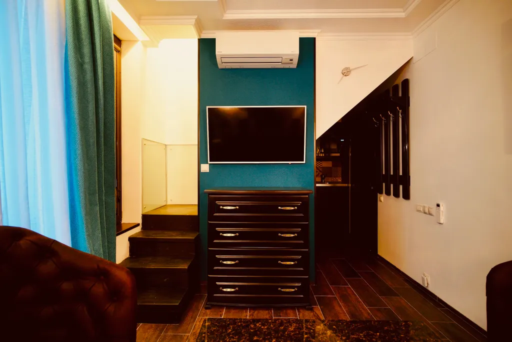 Двухэтажные 3-х комнатные апартаменты с 2 спальнями у Арбата