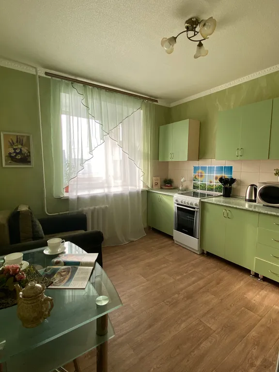 Квартира в новом доме с огороженной территорией рядом с кардиоцентром