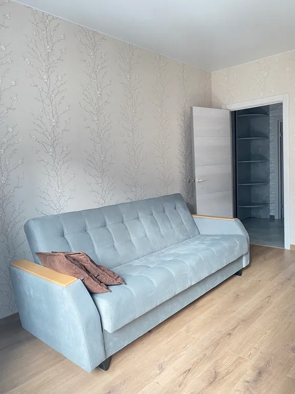 Кварира дизайнерская двухкомнатная с выездом на косу