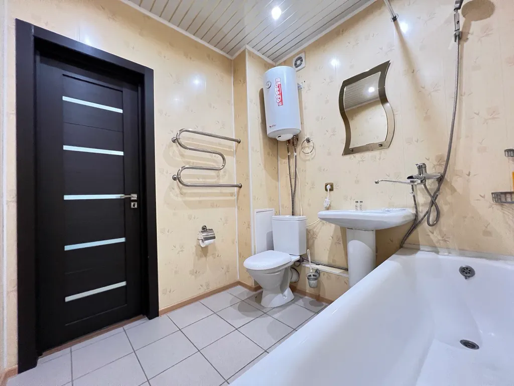 Центр, новый дом