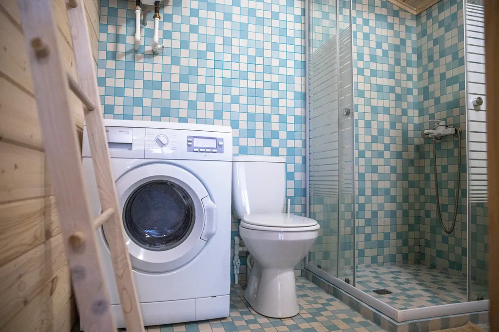 Коттедж Отдельный, уютный дом в 100 метрах от моря — Новоотрадное