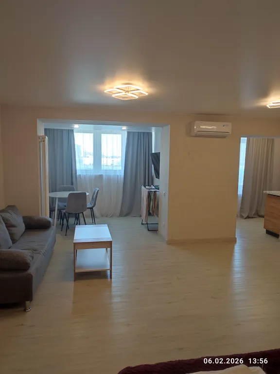 Однокомнатная, большая студия, новая, теплая,  уютная