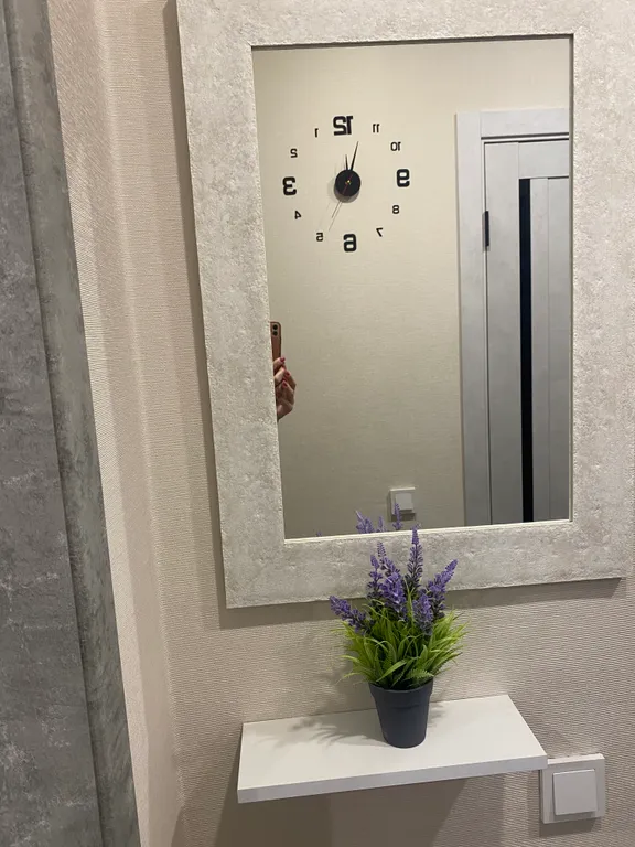 Студия с парящей кроватью