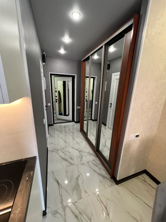 Уютная квартира с дизайнерским ремонтом рядом с метро