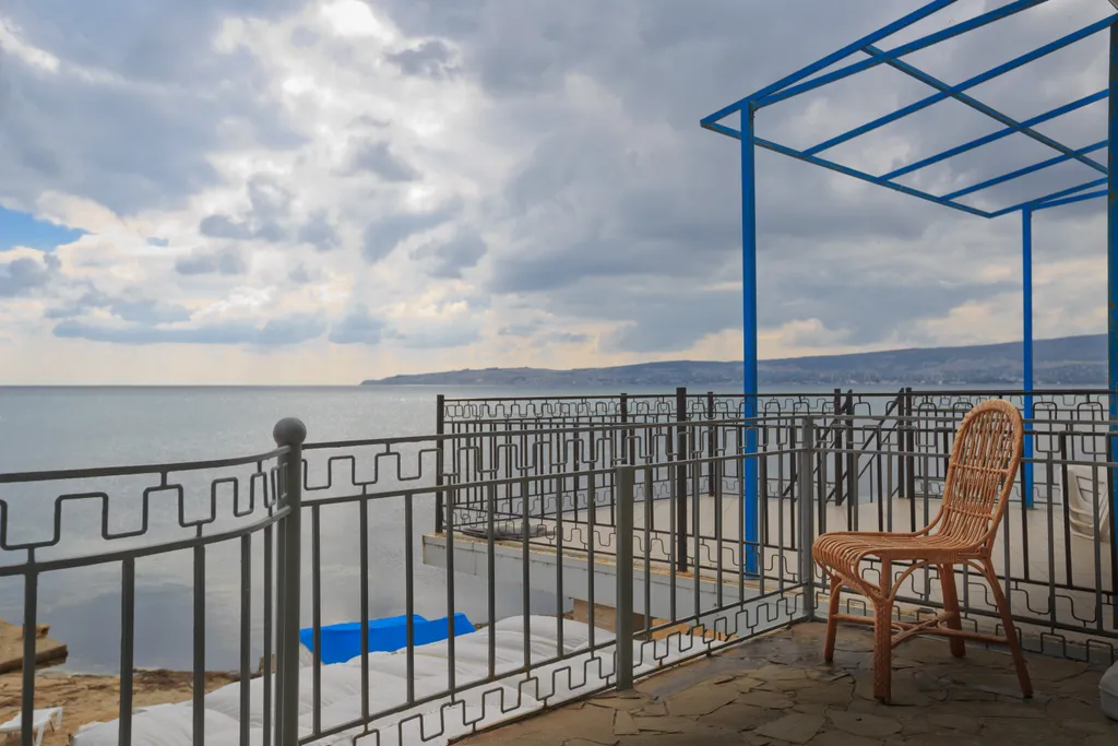 Люкс с видом на море 7