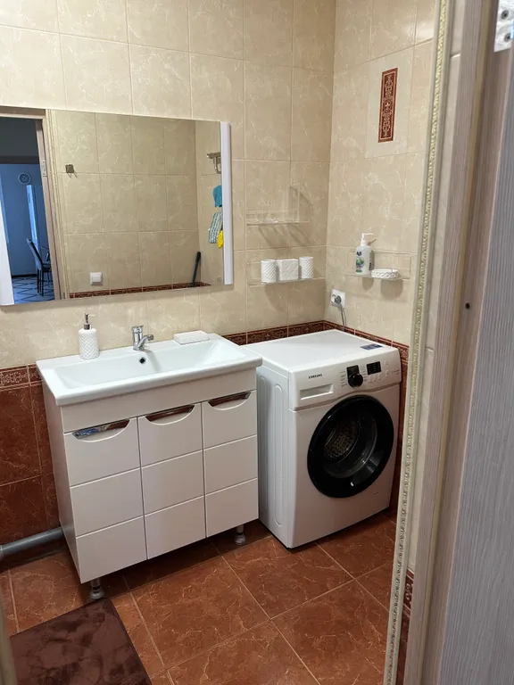 Уютная квартира с видом на город и горы